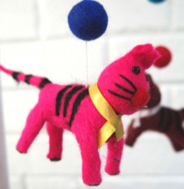 Cats Mobile FH-150 Cats Mobile FH-150