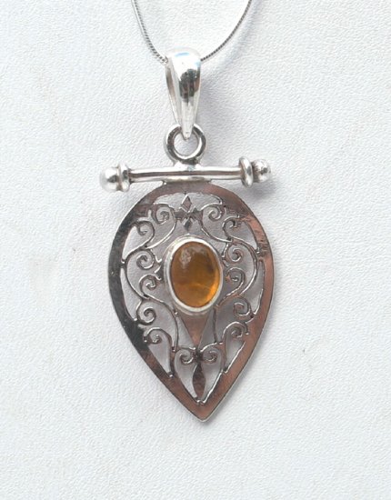 Sterling silver Jali pendent with Amber stone RPP2010A