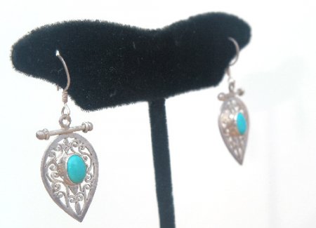 Sterling silver Jali pendent with Turquoise stone RPe2010T